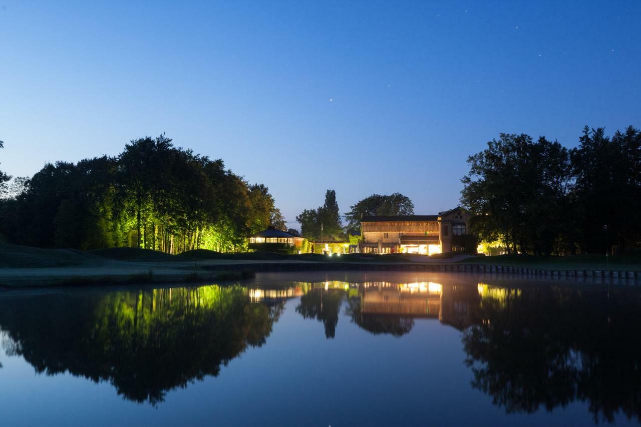 Le Kempferhof Golf Et Chateau-Hotel Plobsheim Bagian luar foto